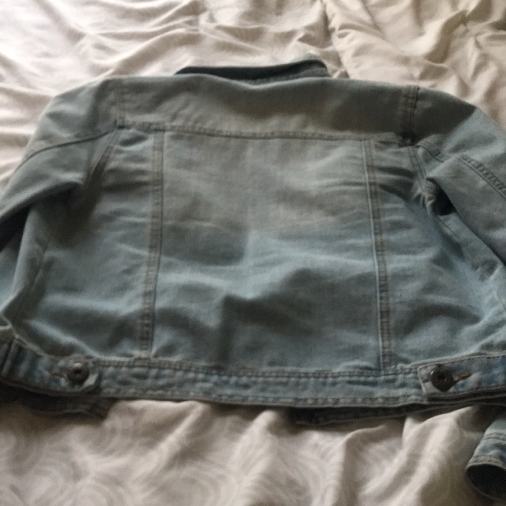 Jean jacket - Picture 3 of 3